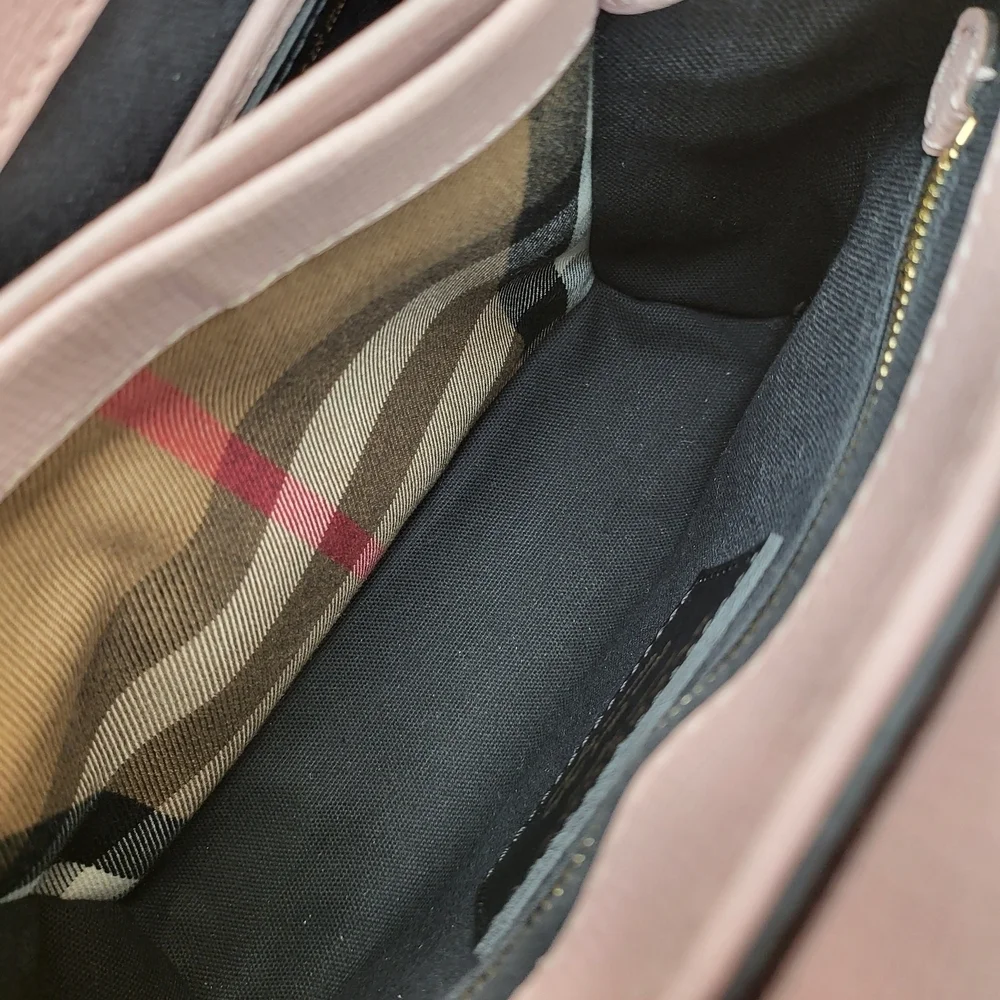 BURBERRY Camberley Calfskin Leather Pale Orchid Handbag, Authentic W/ COA..